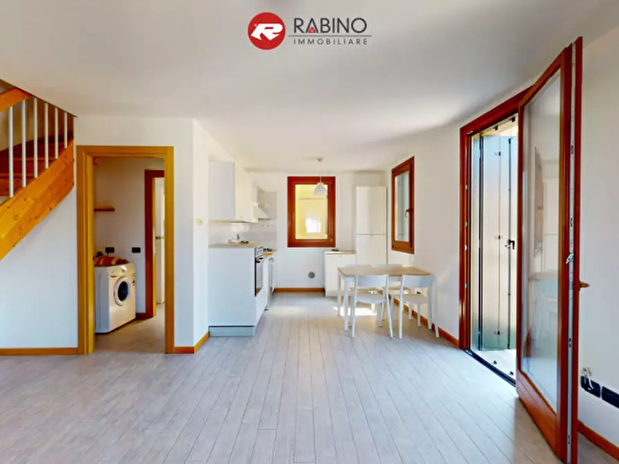 Immagine 5 di Appartamento in vendita  in Via Milano 14 a Udine