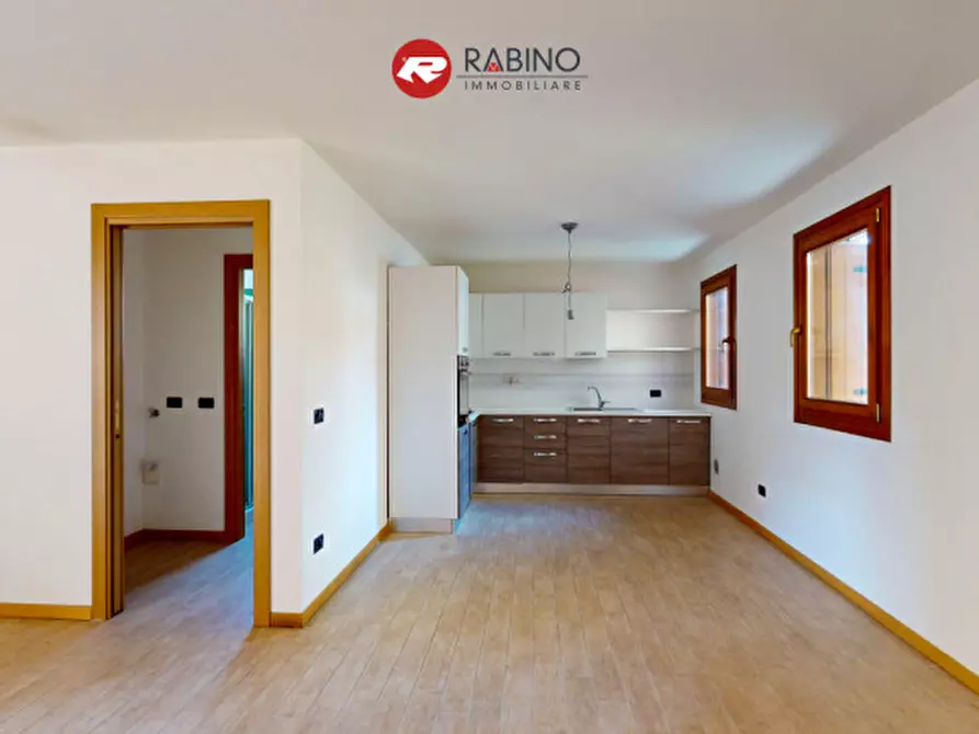 Immagine 3 di Appartamento in vendita  in Via Milano 14 a Udine