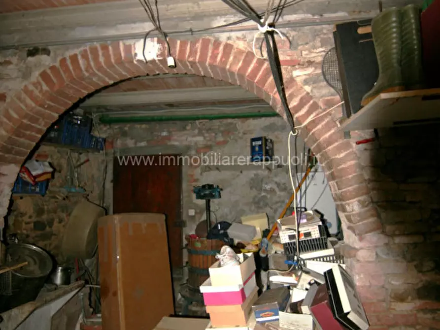 Immagine 13 di Casa indipendente in vendita  a Sinalunga