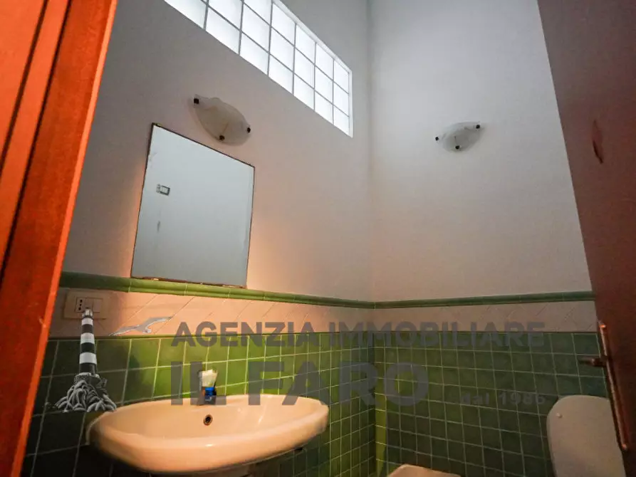 Immagine 7 di Appartamento in vendita  in Via Quarto a La Maddalena