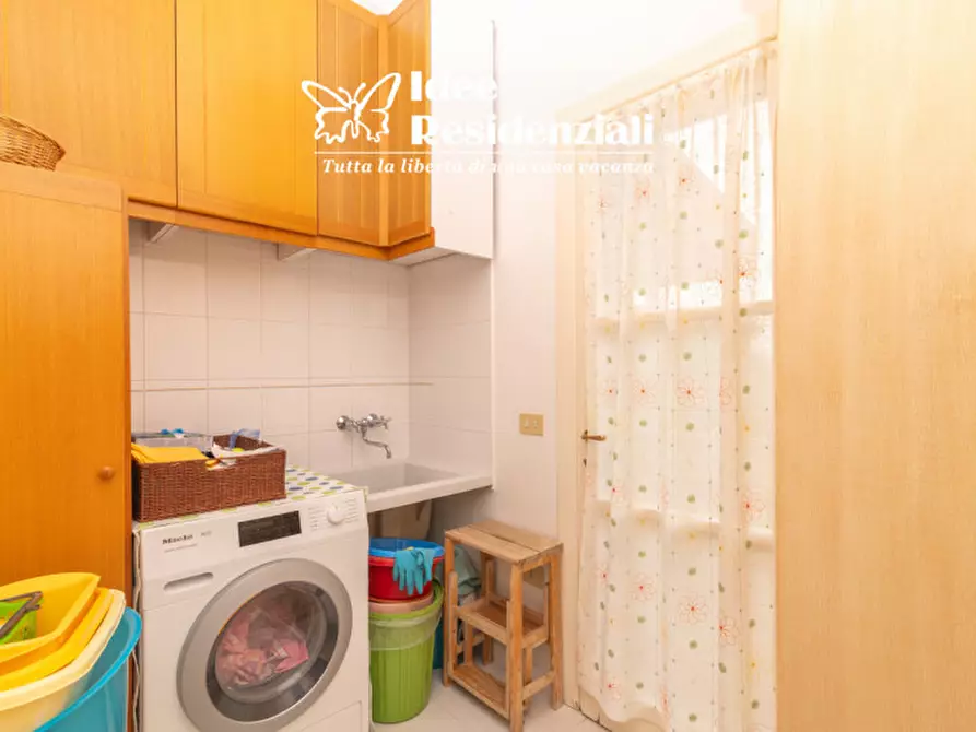 Immagine 9 di Villa in vendita  in via Parigi a Olbia