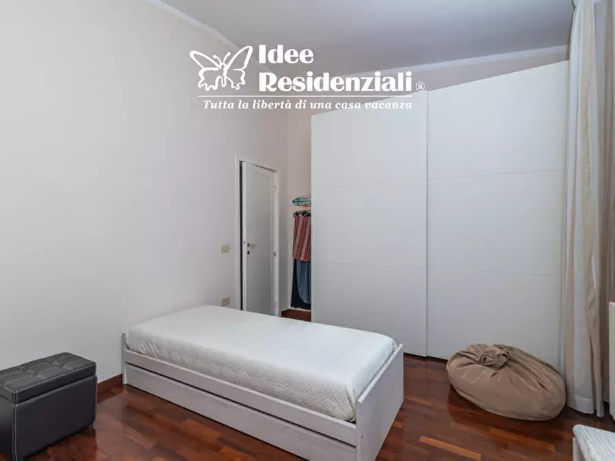 Immagine 13 di Villa in vendita  in via Parigi a Olbia