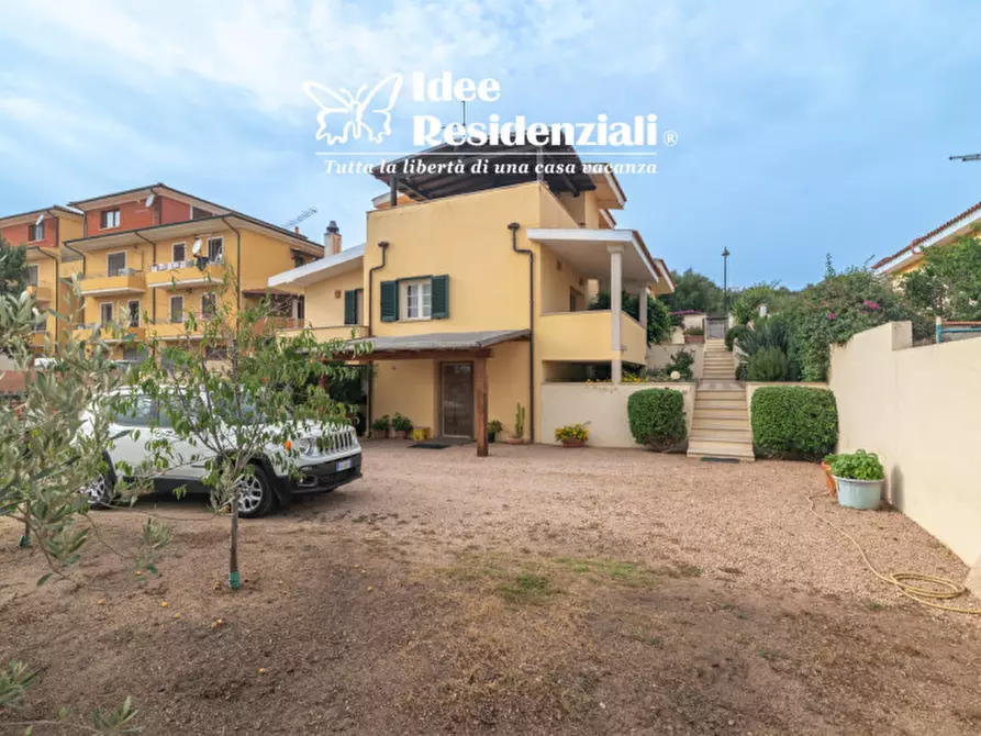 Immagine 27 di Villa in vendita  in via Parigi a Olbia