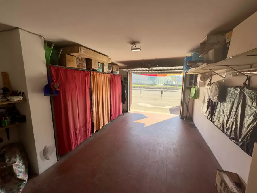 Immagine 13 di Appartamento in vendita  in Via Dello Stadio a Este