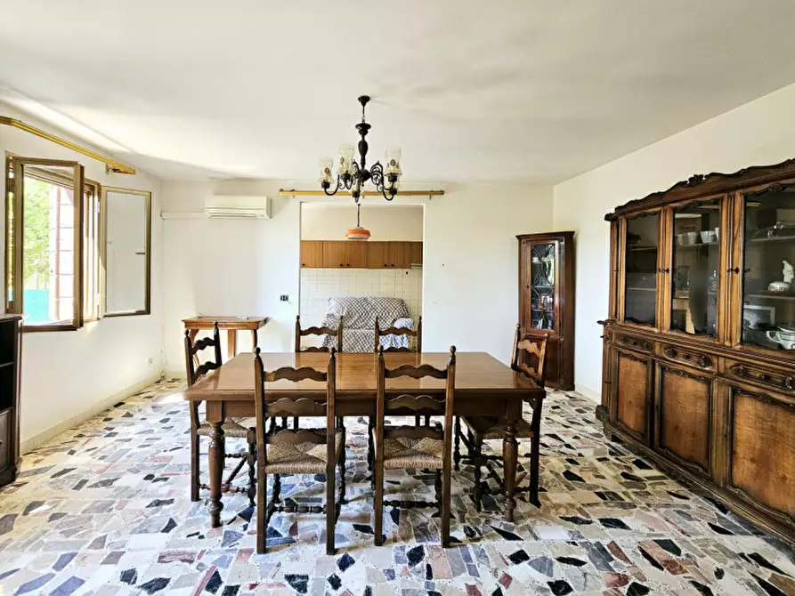 Immagine 2 di Casa indipendente in vendita  in VIA CIMITERO a Megliadino San Vitale