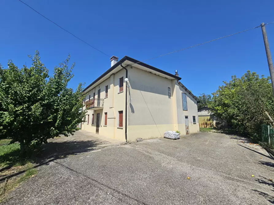 Immagine 6 di Casa indipendente in vendita  in VIA CIMITERO a Megliadino San Vitale