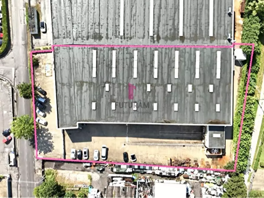 Immagine 6 di Capannone industriale in vendita  in Via Fontanoni a Bolzano Vicentino