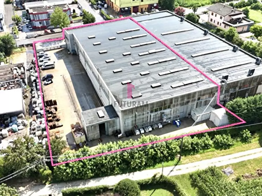 Immagine 8 di Capannone industriale in vendita  in Via Fontanoni a Bolzano Vicentino