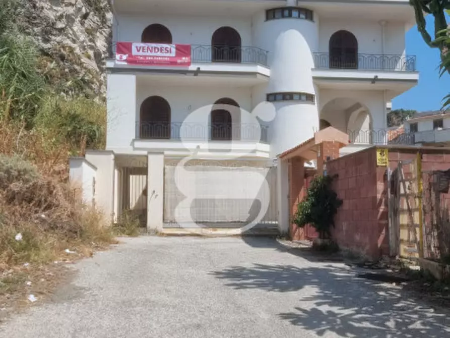 Immagine 3 di Casa indipendente in vendita  in Via Grotta Polifemo a Milazzo