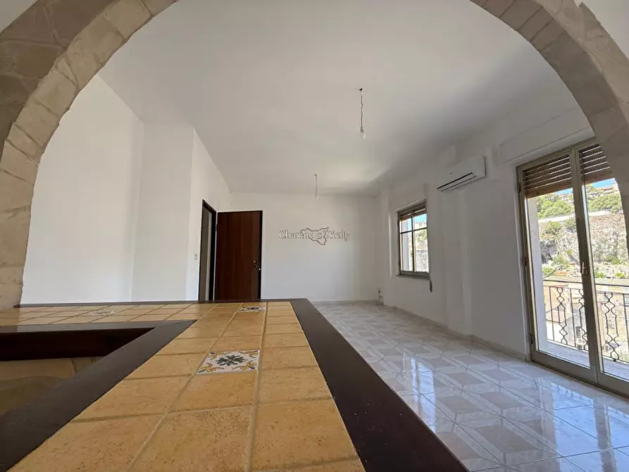 Immagine 1 di Appartamento in vendita  in Via Gerratana a Modica