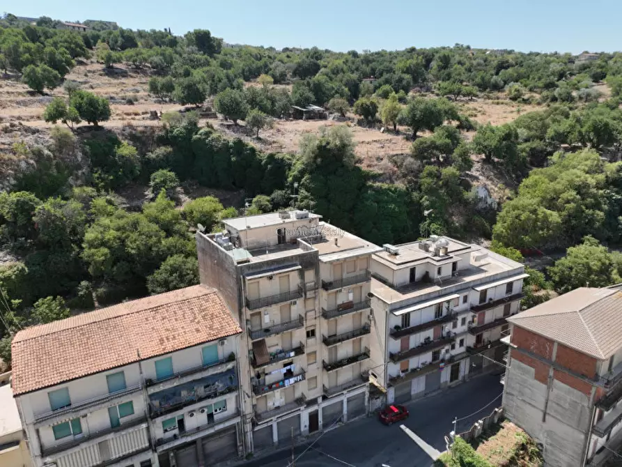 Immagine 23 di Appartamento in vendita  in Via Gerratana a Modica
