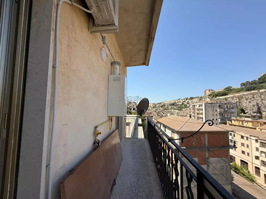 Immagine 14 di Appartamento in vendita  in Via Gerratana a Modica