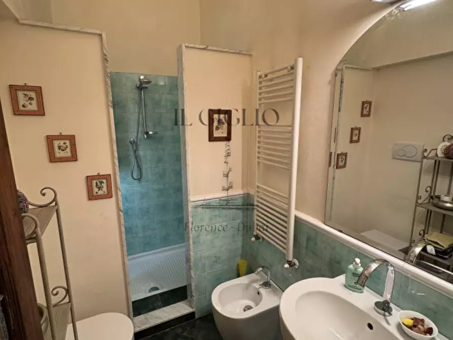 Immagine 15 di Appartamento in vendita  in Via de' Neri a Firenze