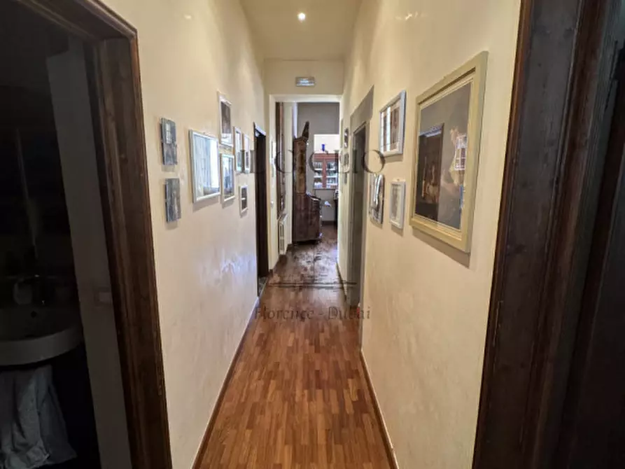 Immagine 23 di Appartamento in vendita  in Via de' Neri a Firenze
