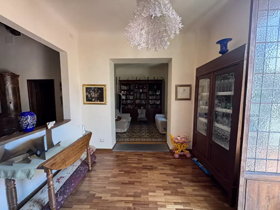 Immagine 31 di Appartamento in vendita  in Via de' Neri a Firenze