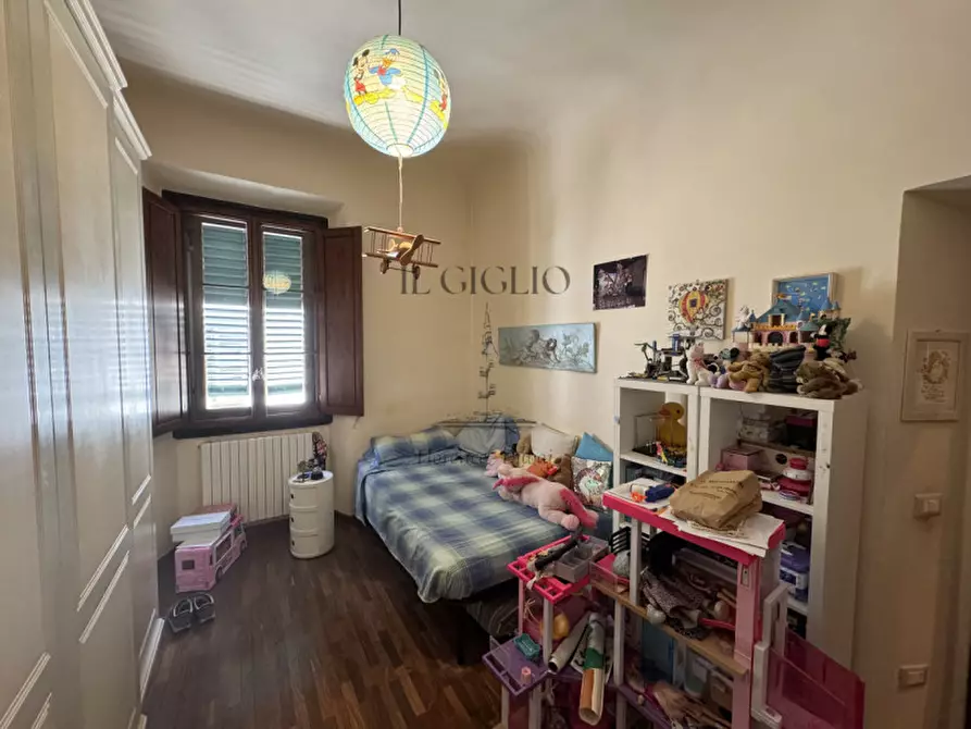 Immagine 43 di Appartamento in vendita  in Via de' Neri a Firenze