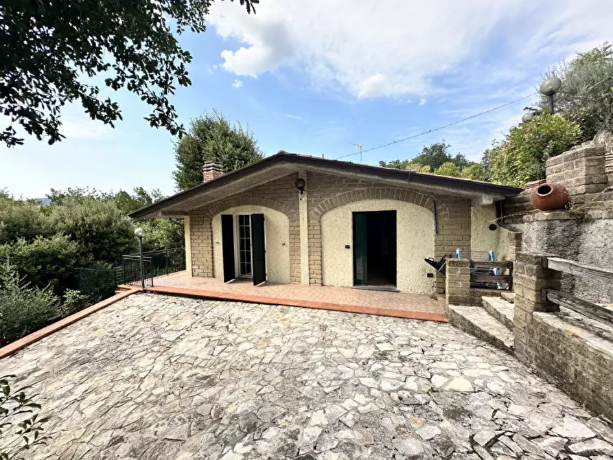 Immagine 3 di Casa indipendente in vendita  a Perugia