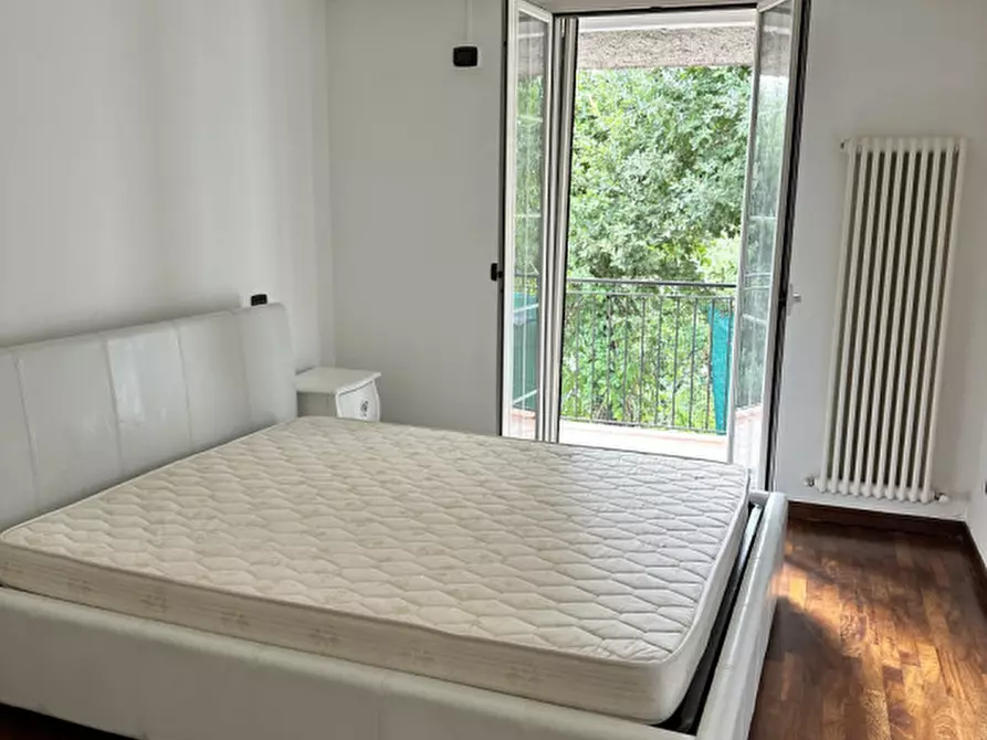 Immagine 11 di Casa indipendente in vendita  a Perugia