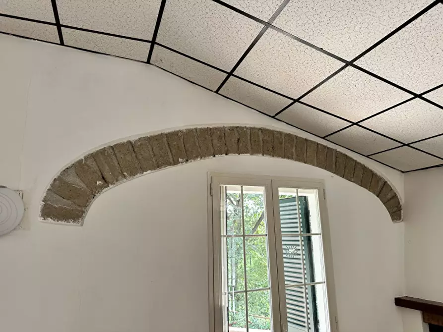 Immagine 18 di Casa indipendente in vendita  a Perugia