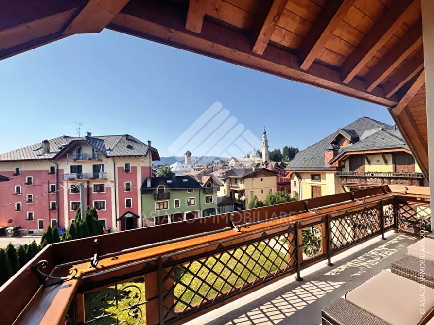 Immagine 5 di Attico in vendita  in Via Colonnello Rodeghiero, 1 a Asiago