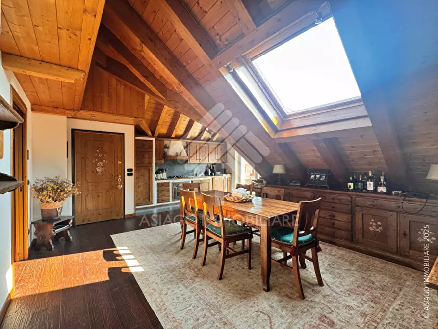 Immagine 15 di Attico in vendita  in Via Colonnello Rodeghiero, 1 a Asiago