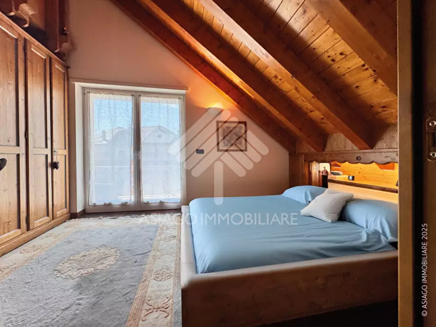 Immagine 20 di Attico in vendita  in Via Colonnello Rodeghiero, 1 a Asiago