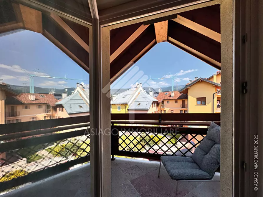Immagine 26 di Attico in vendita  in Via Colonnello Rodeghiero, 1 a Asiago