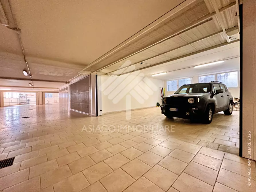 Immagine 37 di Attico in vendita  in Via Colonnello Rodeghiero, 1 a Asiago