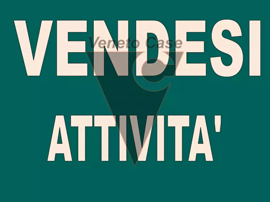 Immagine 2 di Attività commerciale in vendita  in Via San Pio X a Abano Terme