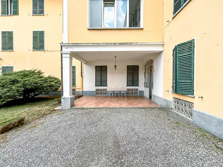 Immagine 1 di Magazzino in vendita  in Via Federico Peretti, 21 a Grignasco