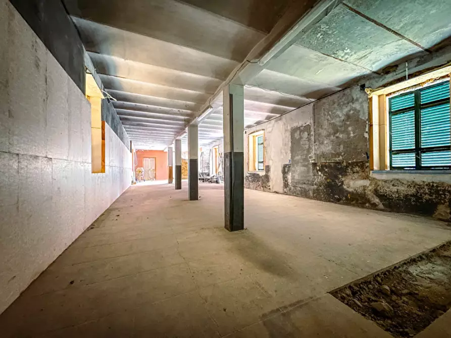 Immagine 13 di Magazzino in vendita  in Via Federico Peretti, 21 a Grignasco