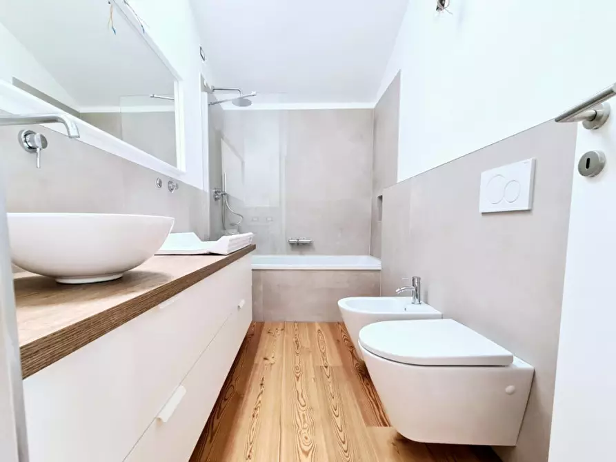 Immagine 7 di Casa bifamiliare in vendita  in Via Marconi a Sant'elena