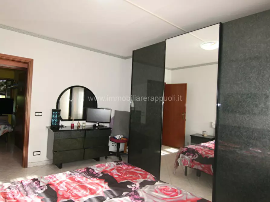 Immagine 8 di Appartamento in vendita  a Sinalunga