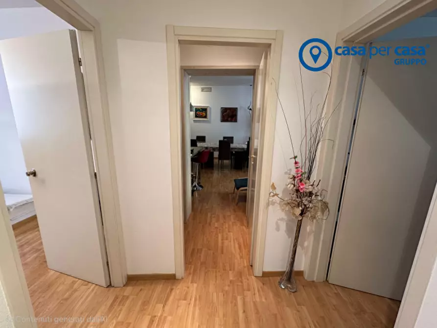 Immagine 2 di Appartamento in vendita  in via trento 5 a Rovigo