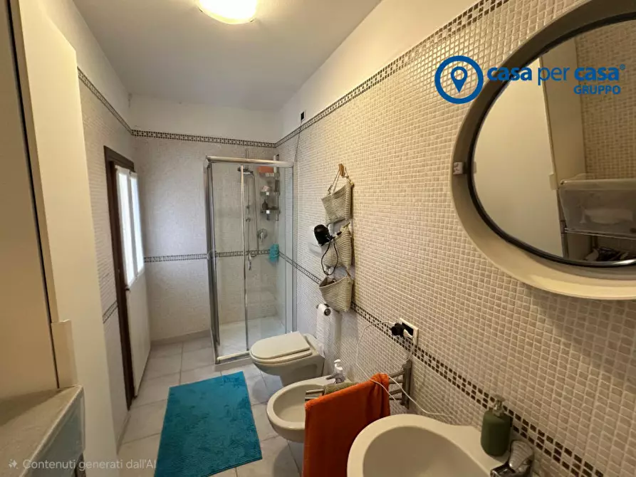 Immagine 10 di Appartamento in vendita  in via trento 5 a Rovigo