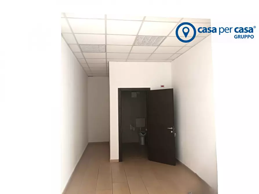 Immagine 8 di Negozio in vendita  in Via Chieppara 31 a Adria