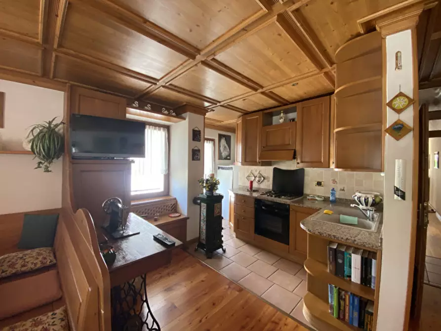 Immagine 4 di Appartamento in vendita  in Via Reane,58 a Auronzo Di Cadore