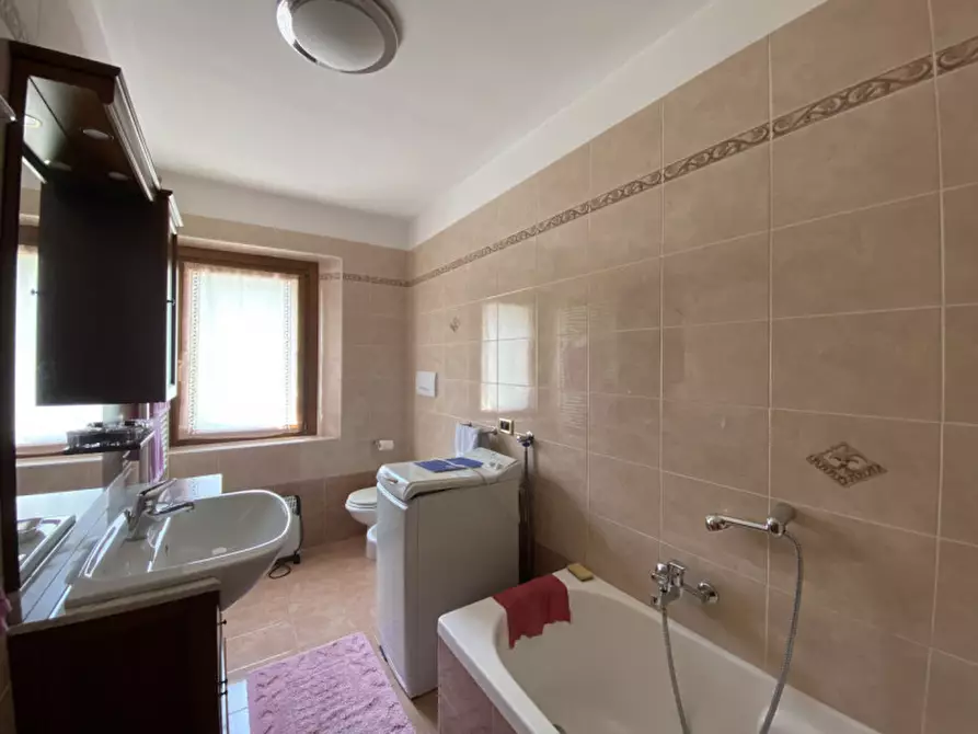 Immagine 14 di Appartamento in vendita  in Via Reane,58 a Auronzo Di Cadore