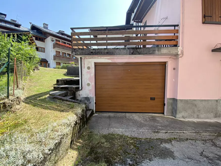 Immagine 30 di Appartamento in vendita  in Via Reane,58 a Auronzo Di Cadore