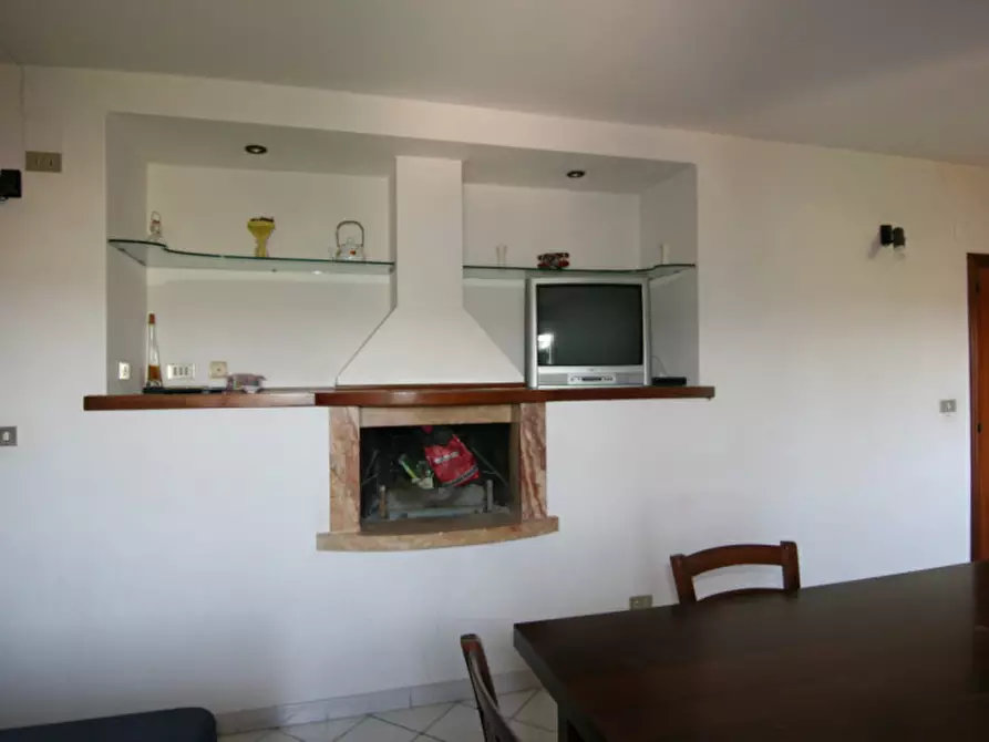 Immagine 10 di Appartamento in vendita  a Sinalunga
