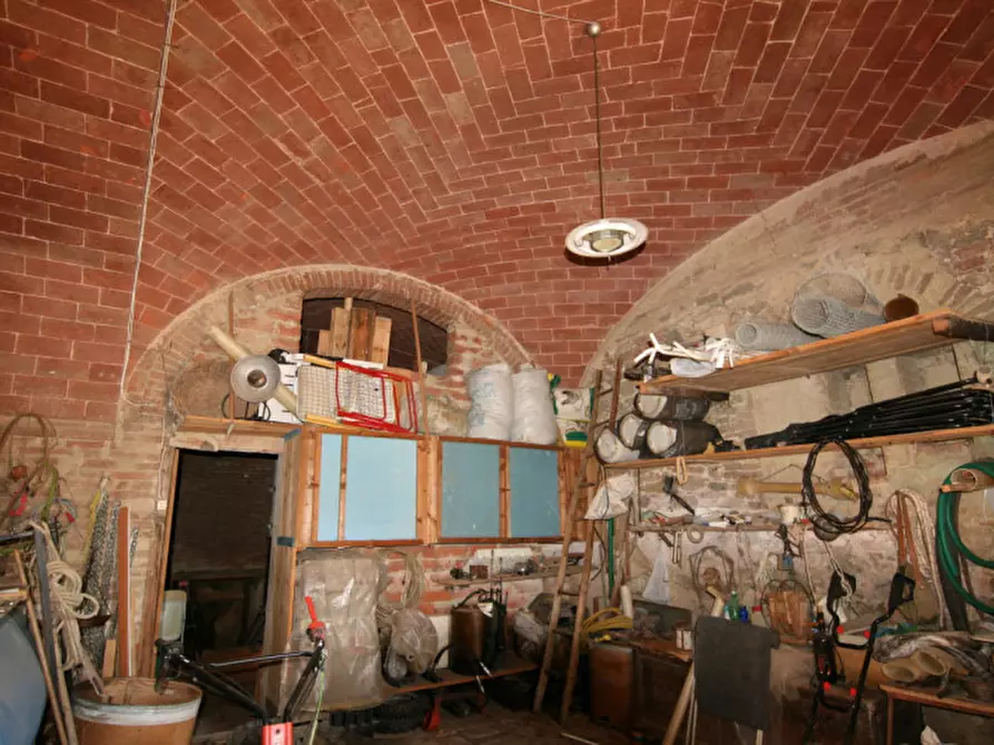 Immagine 22 di Appartamento in vendita  a Sinalunga