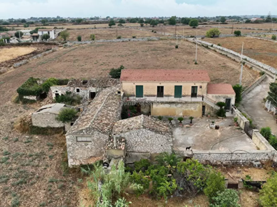 Immagine 43 di Casa indipendente in vendita  a Modica
