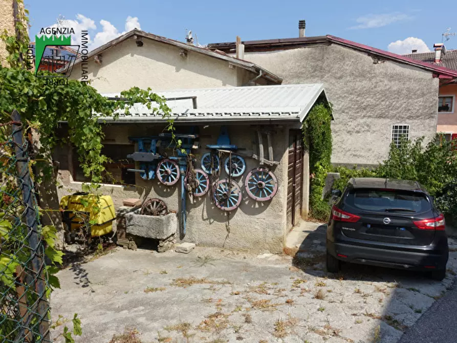 Immagine 4 di Magazzino in vendita  in Termon via Cima Borcola a Campodenno