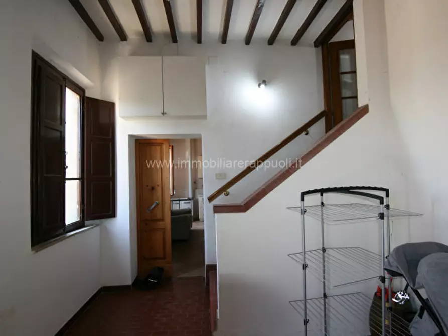 Immagine 39 di Villa in vendita  a Sinalunga