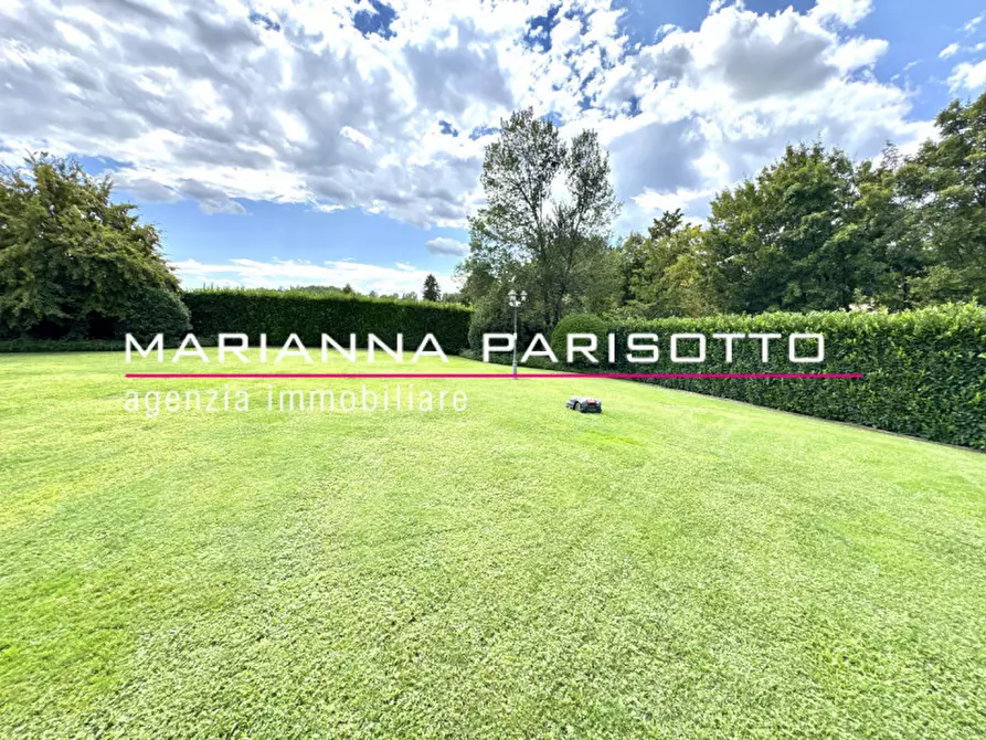 Immagine 7 di Villa in vendita  in Via Piana d'Oriente 34/B a Mussolente