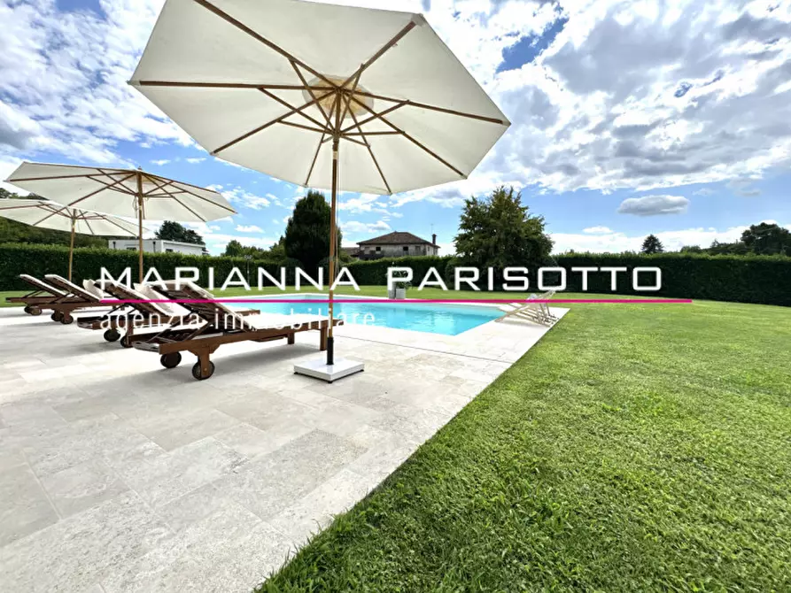 Immagine 13 di Villa in vendita  in Via Piana d'Oriente 34/B a Mussolente