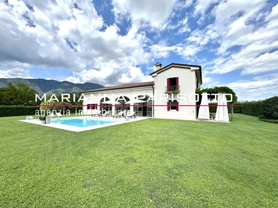 Immagine 17 di Villa in vendita  in Via Piana d'Oriente 34/B a Mussolente