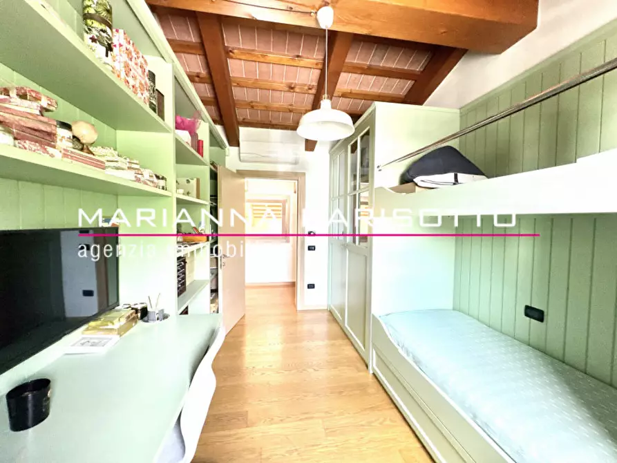 Immagine 74 di Villa in vendita  in Via Piana d'Oriente 34/B a Mussolente