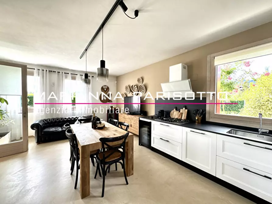 Immagine 89 di Villa in vendita  in Via Piana d'Oriente 34/B a Mussolente