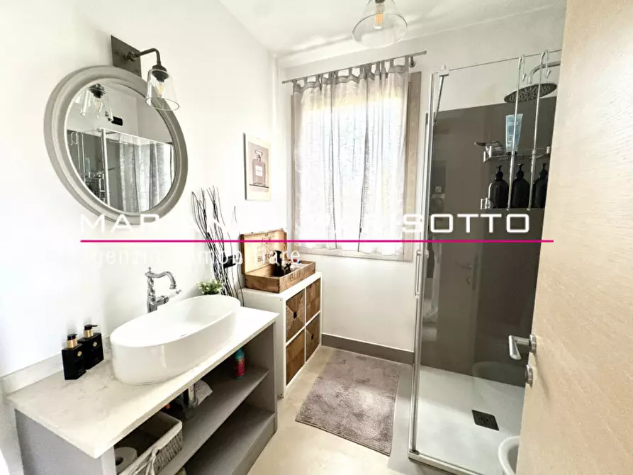 Immagine 90 di Villa in vendita  in Via Piana d'Oriente 34/B a Mussolente